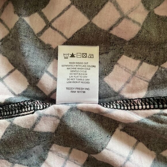 Teddy Fresh Women's Pink & Black Argyle Print Dyed Shirt with Star size Medium - Picture 5 of 5